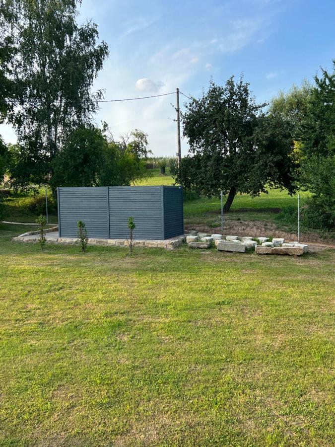 Ubytovani Pod Troskami Rovensko pod Troskami Exteriör bild